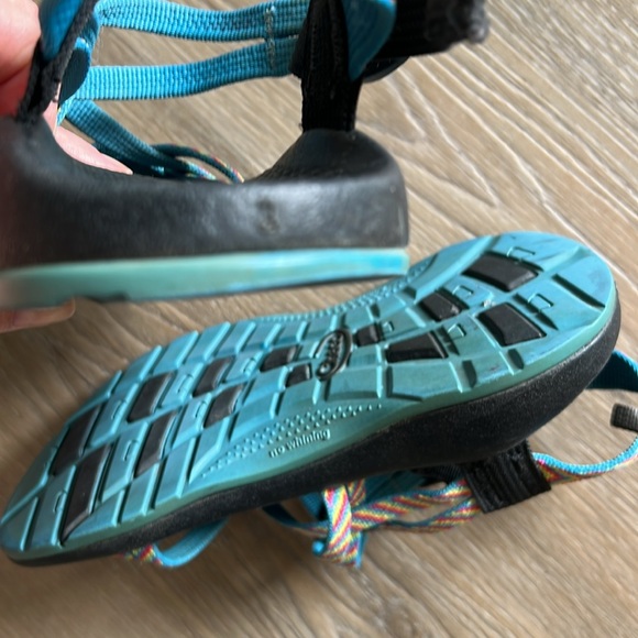 Chaco ZX/2 Girls Size 3 Yampa Fiesta Rainbow 🌈 Dual Strap Sandals - Picture 7 of 8